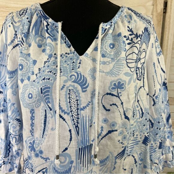 Chic Blue Patterned Women's Tunic Blouse - Picture 2 of 11